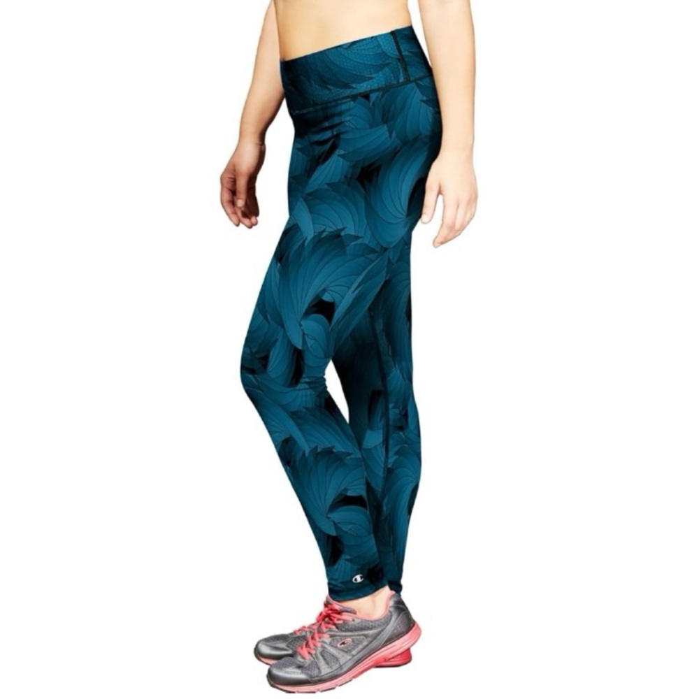 Champion Women’s Plus-Size SmoothTec Leggings